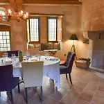 Historic Manor House In The Loire Valley Casa vacanze